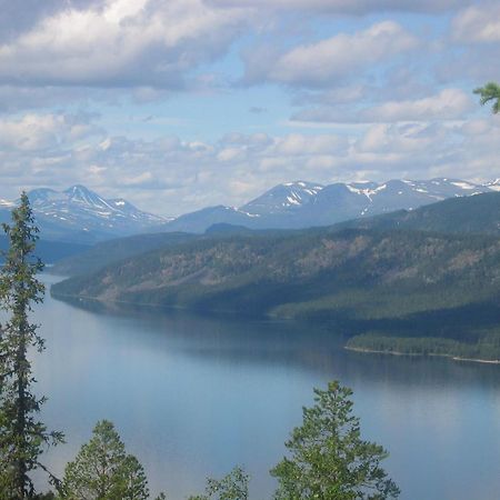 Arrenjarka Mountain Lodge Kvikkjokk エクステリア 写真